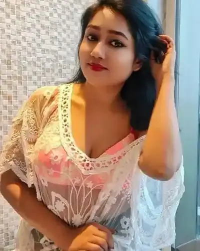 Escorts Service Poes Garden