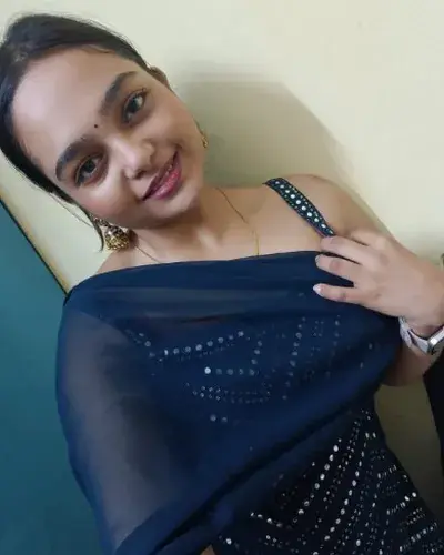 Call Girl Service in Poes Garden